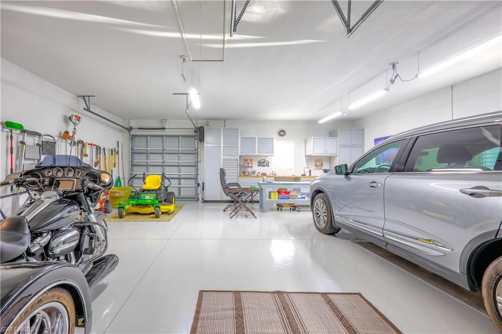 Remington Oaks MLS 224014381 13920 Binghampton , Fort Myers, Florida