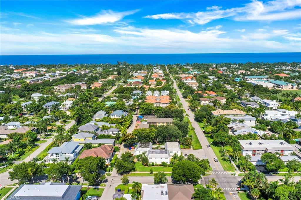 780 10th Unit 2, Naples, Florida 34102