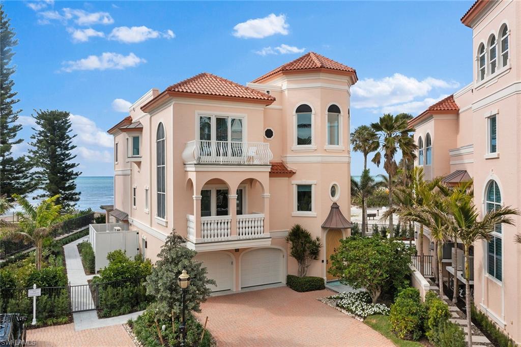 15 Casa Mar, Naples, Florida 34103