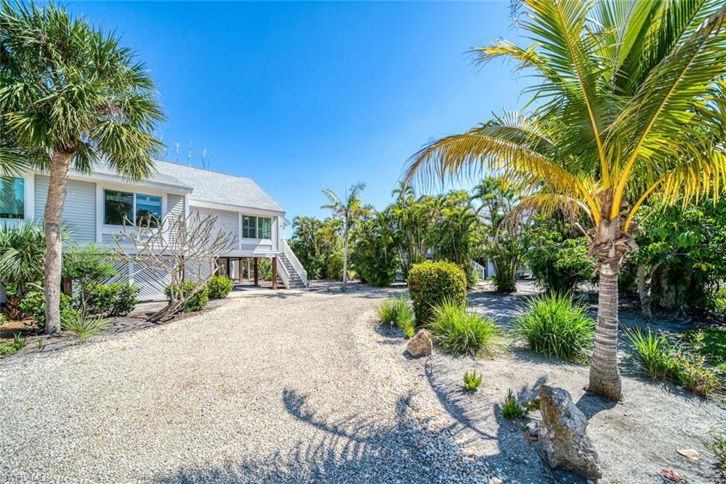 1446 Sandpiper, Sanibel, Florida 33957