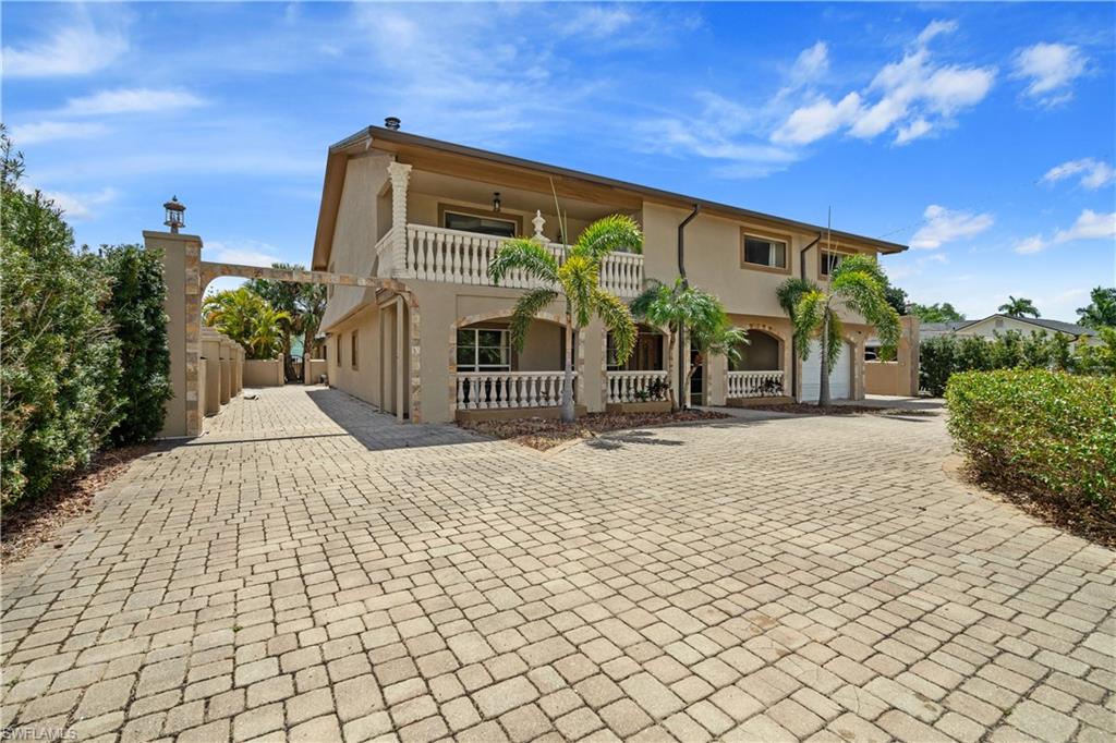 1434 Alhambra, Fort Myers, Florida 33901