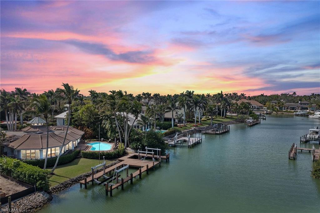 989 Admiralty Parade, Naples, Florida 34102 989 Admiralty Parade, Naples, Florida 34102