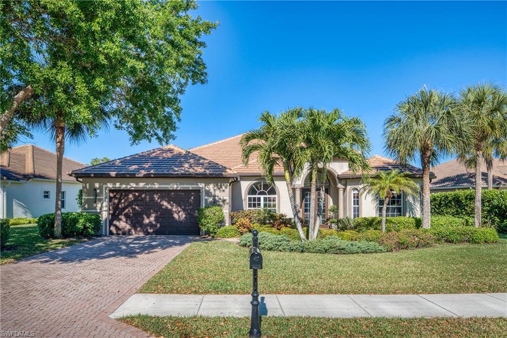 379 Cypress, Naples, Florida 34110