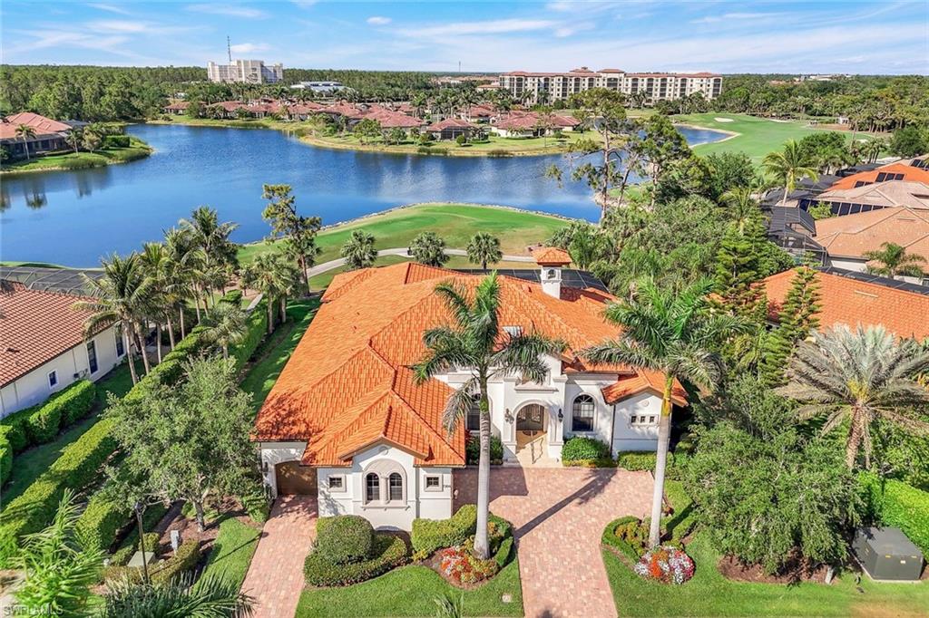 7304 Hagen, Naples, Florida 34113