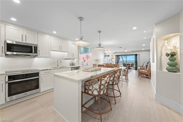 1795 Middle Gulf Unit 302, Sanibel, Florida 33957