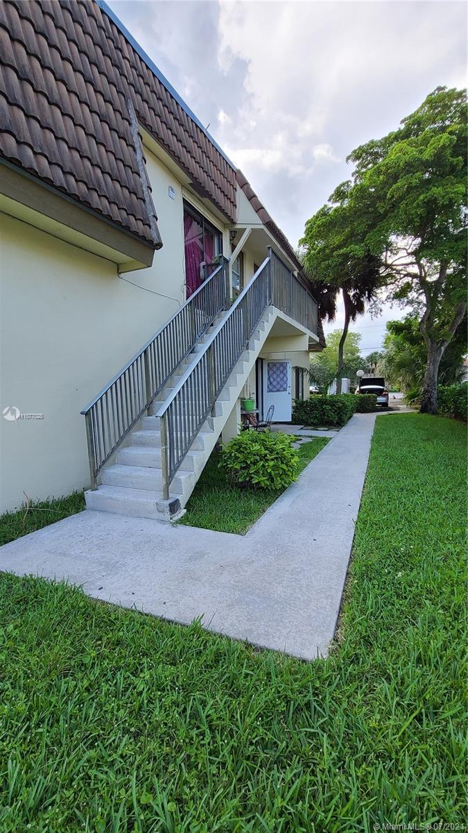 11586 Royal Palm blvd Unit 11586, Coral Springs, Florida 33065 11586 Royal Palm blvd Unit 11586, Coral Springs, Florida 33065