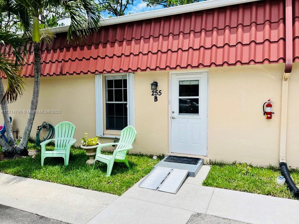 255 Down East Ln Unit B, Lake Worth, Florida 33467 255 Down East Ln Unit B, Lake Worth, Florida 33467
