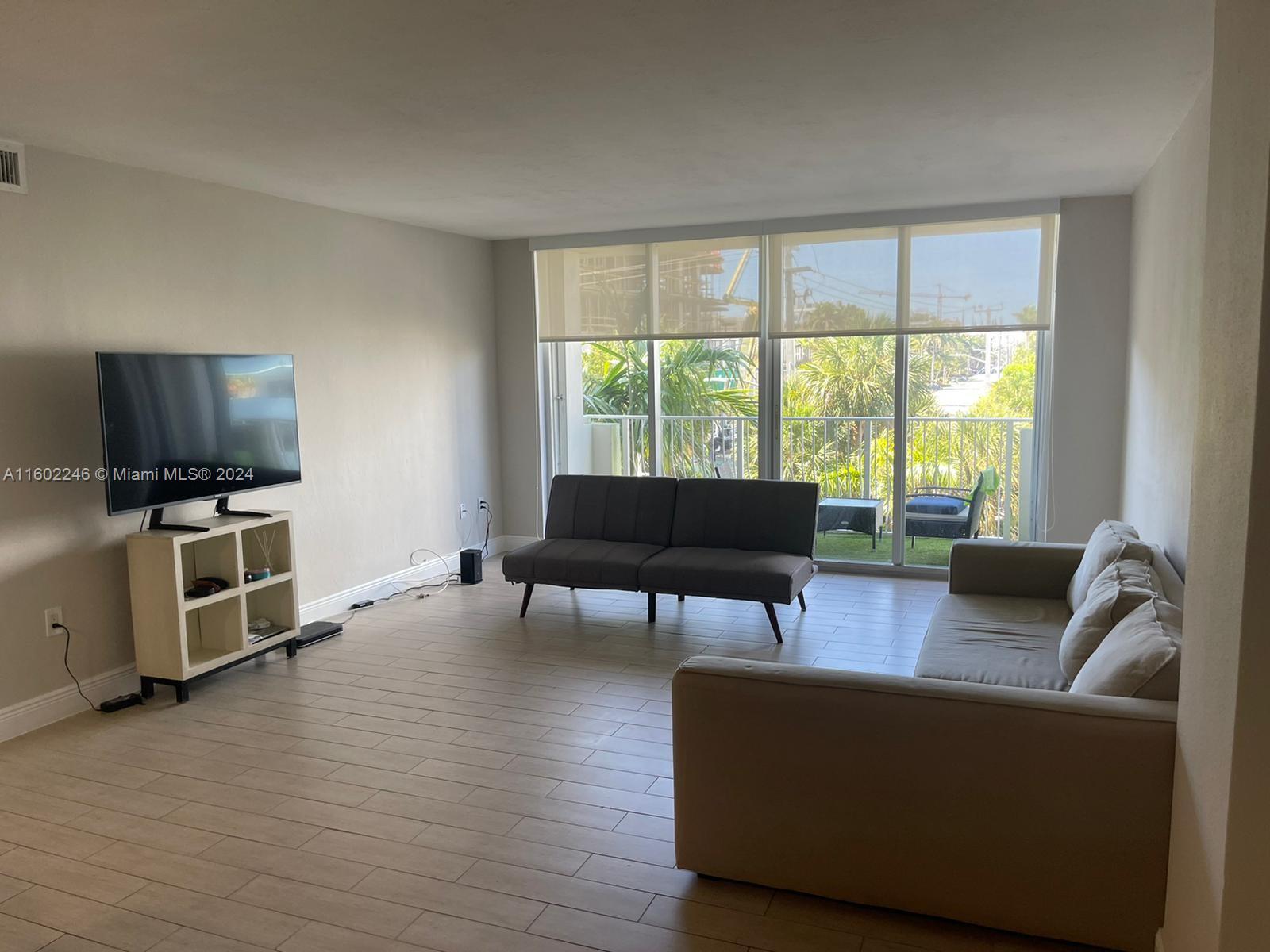 10350 Bay Harbor Dr Unit 3 M, Bay Harbor Islands, Florida 33154 10350 Bay Harbor Dr Unit 3 M, Bay Harbor Islands, Florida 33154