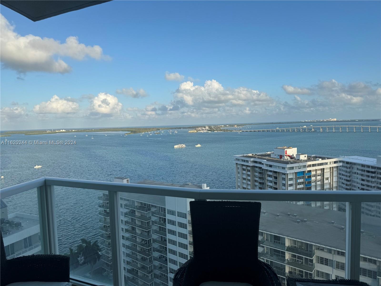 218 14th St Unit 2207, Miami, Florida 33131