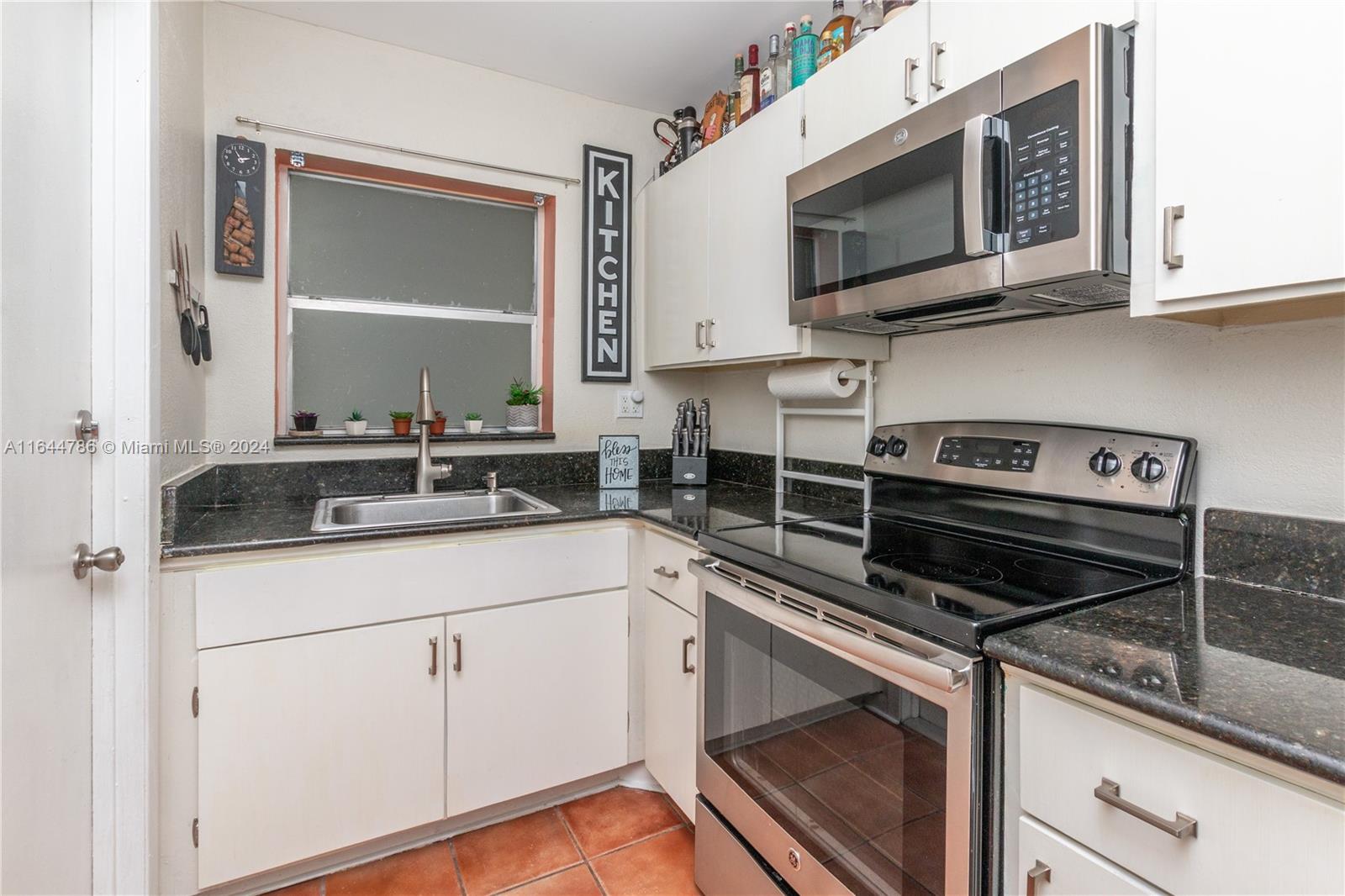 1425 Arthur St Unit 409 B, Hollywood, Florida 33020 1425 Arthur St Unit 409 B, Hollywood, Florida 33020