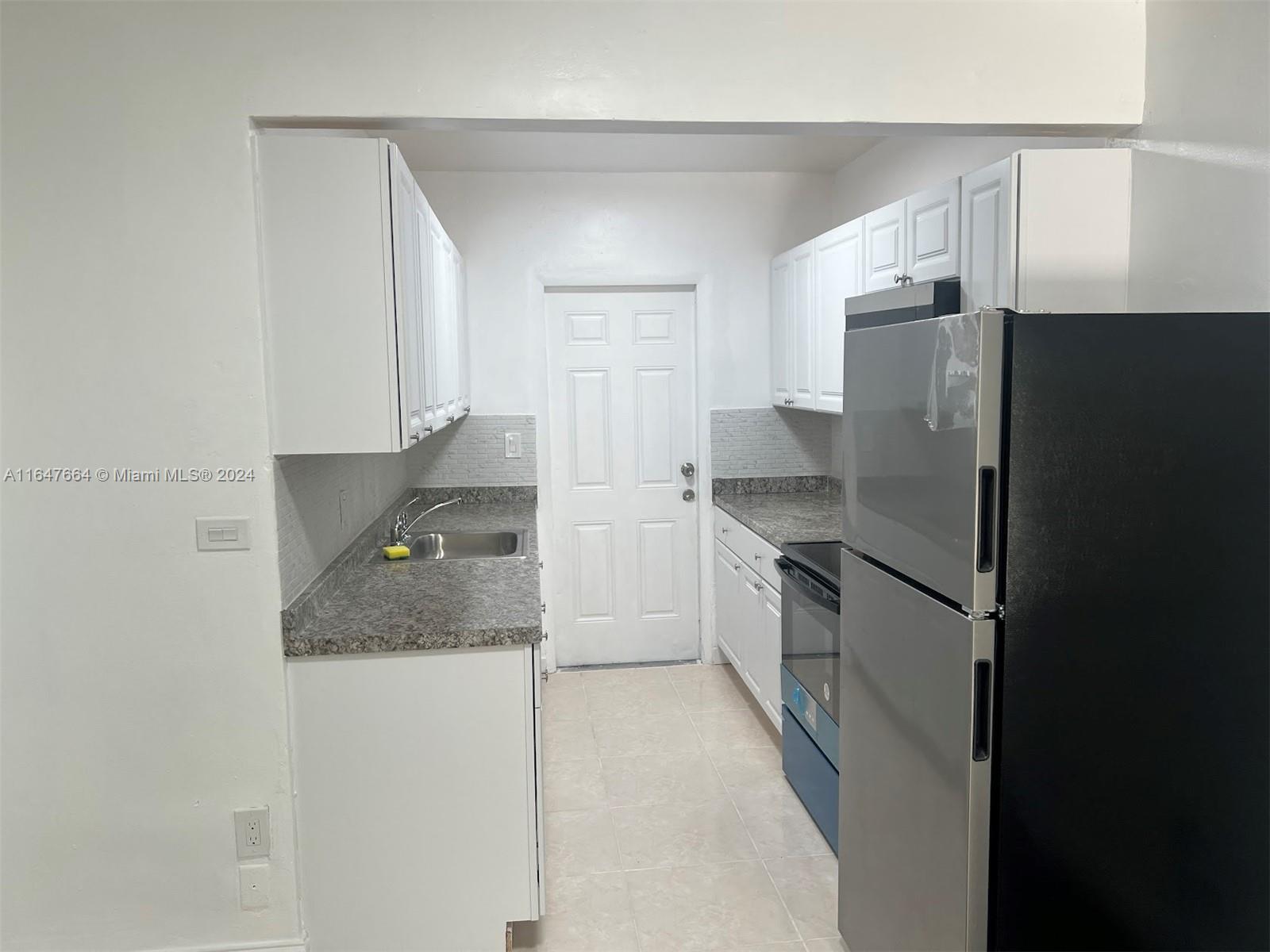 2072 169th St Unit 5, North Miami Beach, Florida 33162
