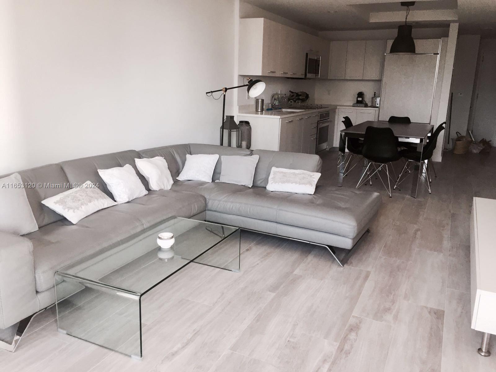 55 9th St Unit 2905, Miami, Florida 33130