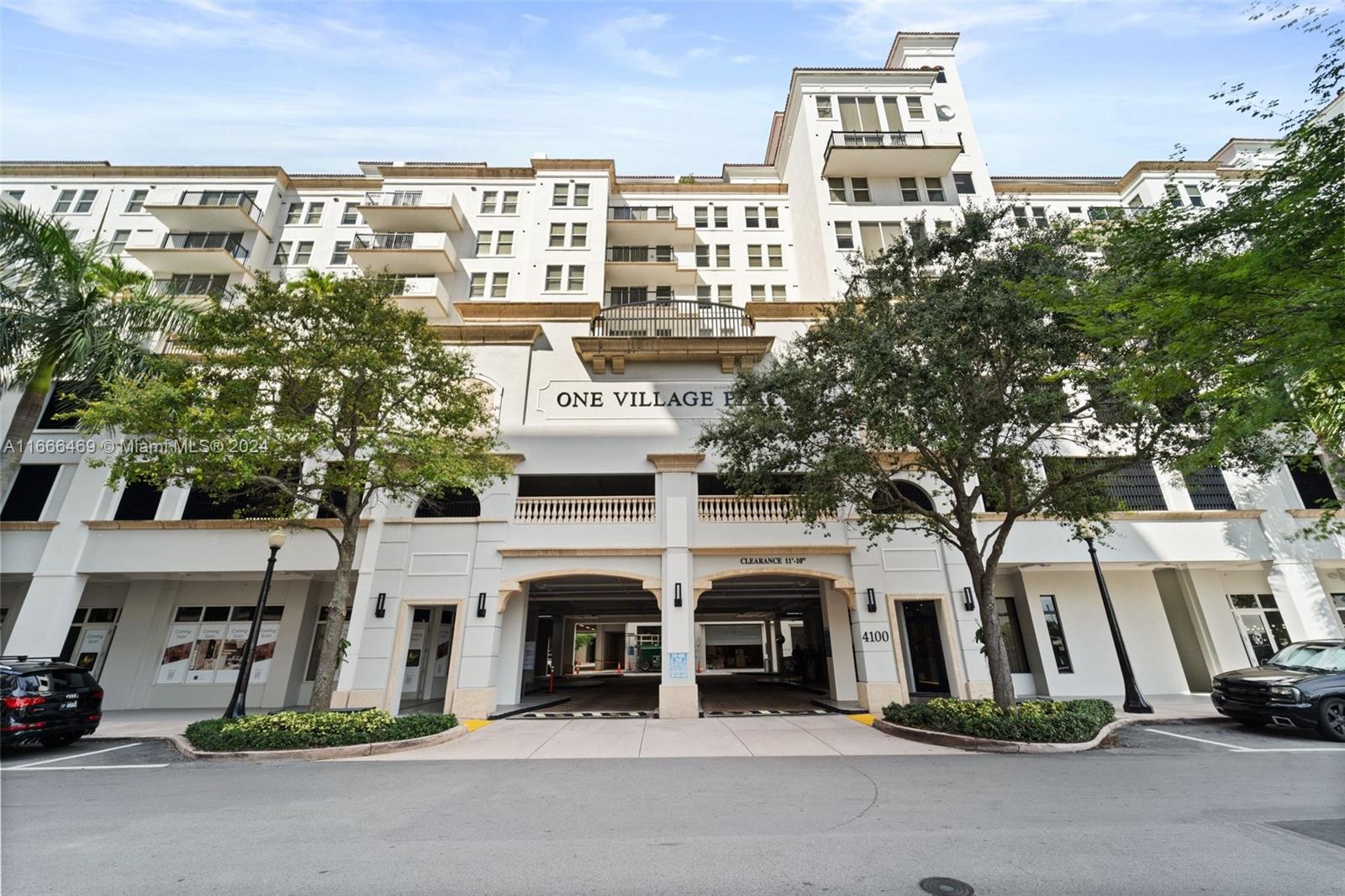 4100 Salzedo St Unit 911, Coral Gables, Florida 33146