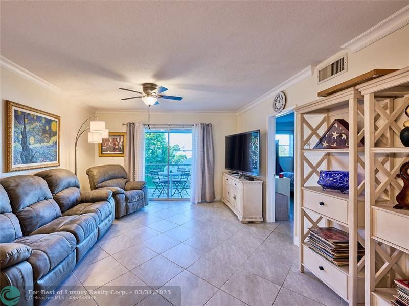 2050 NE 39th St Unit 308S, Lighthouse Point, Florida 33064