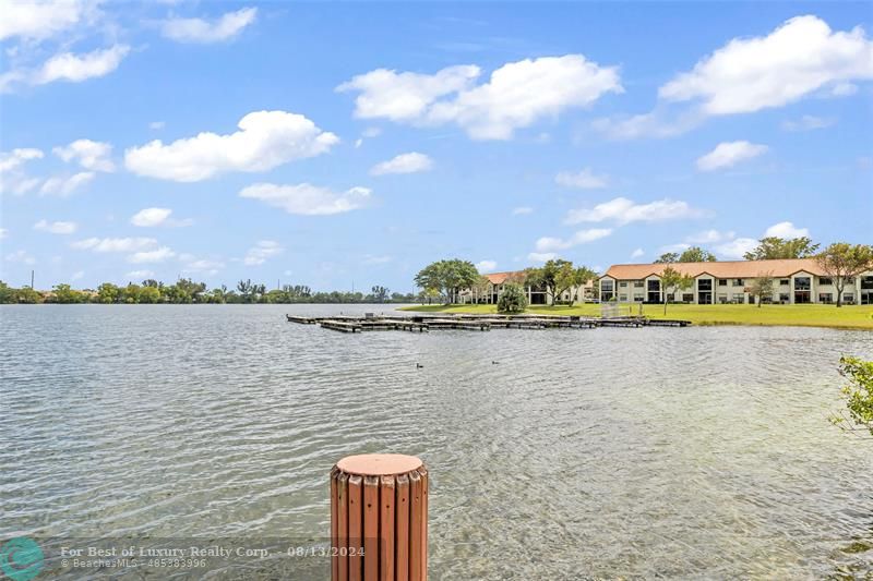Independence Bay MLS F10427269 1601 Congressional Way 1601