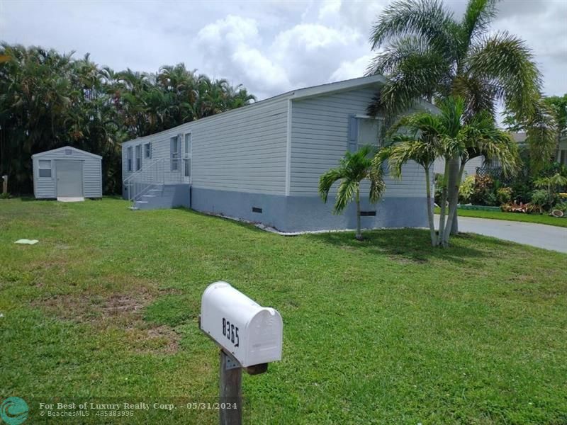 8365 21st Ct, Davie, Florida 33324