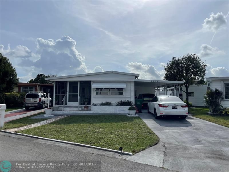 8570 21st St, Davie, Florida 33324