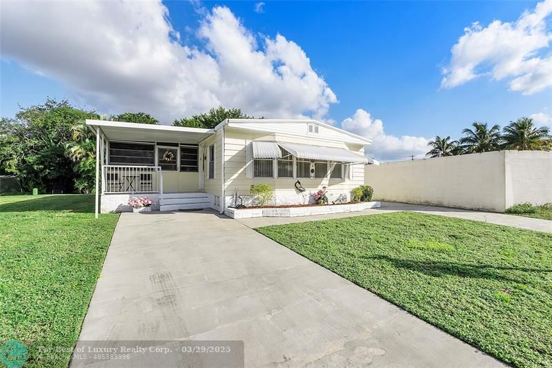 2340 83rd Ave, Davie, Florida 33324