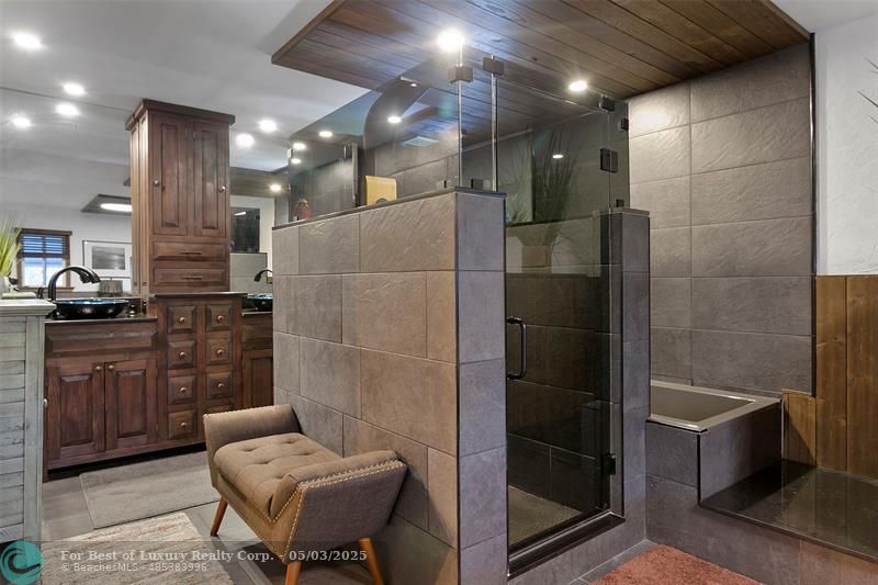 2301 85th Way, Davie, Florida 33324