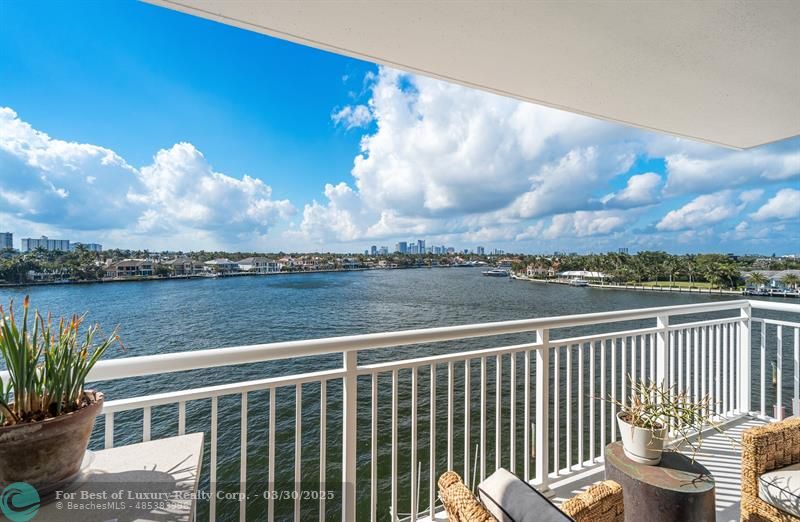 511 Bayshore Dr Unit 504, Fort Lauderdale, Florida 33304