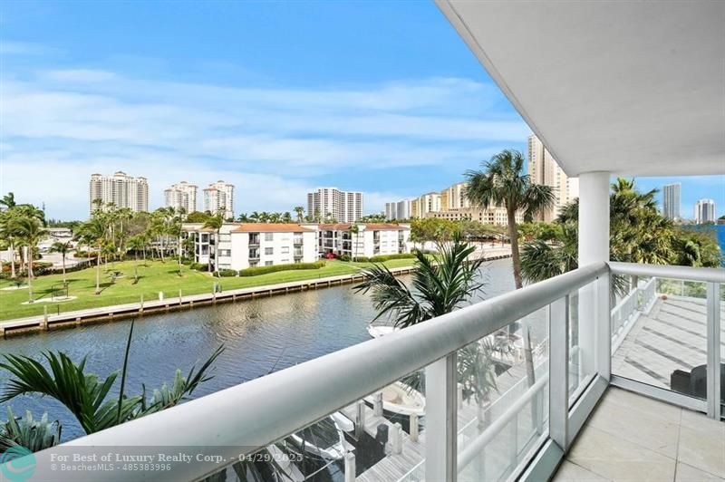 3131 188th St Unit 2-302, Aventura, Florida 33180