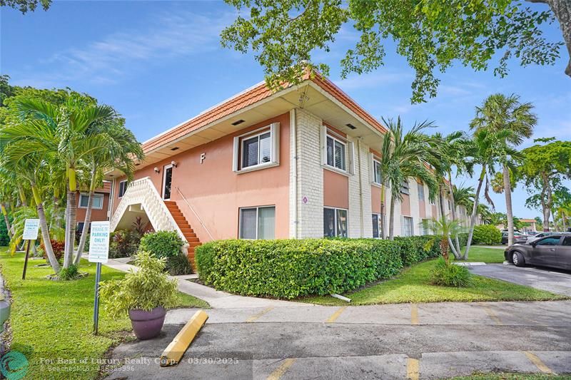 136 19th Ct Unit 216F, Wilton Manors, Florida 33305