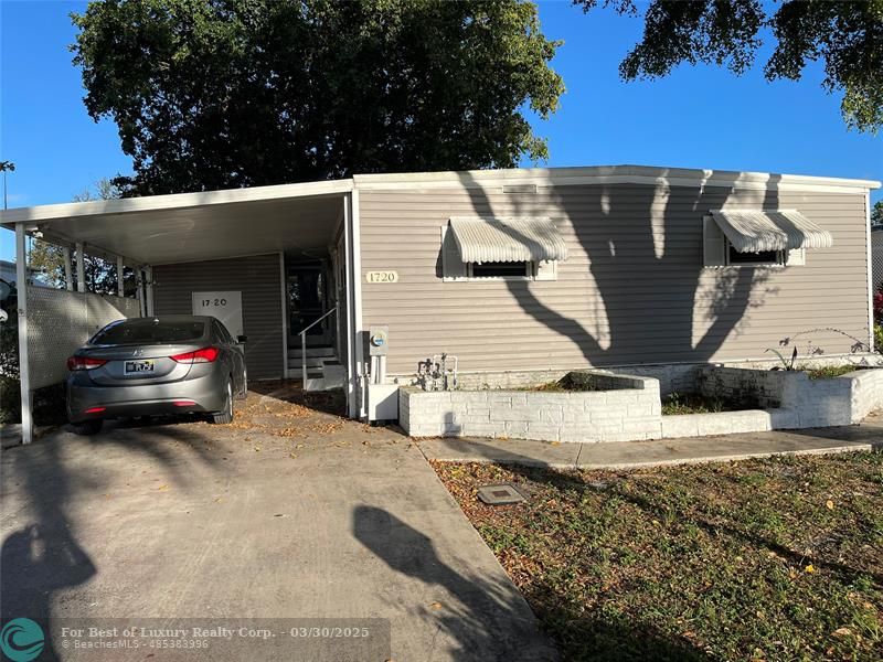 1720 83rd Ave, Davie, Florida 33324