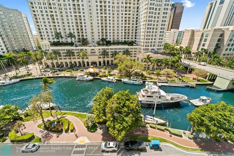 347 New River Dr E Unit 1004, Fort Lauderdale, Florida 33301