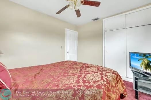 Melrose Manor MLS F10511086 - F10511086 12 