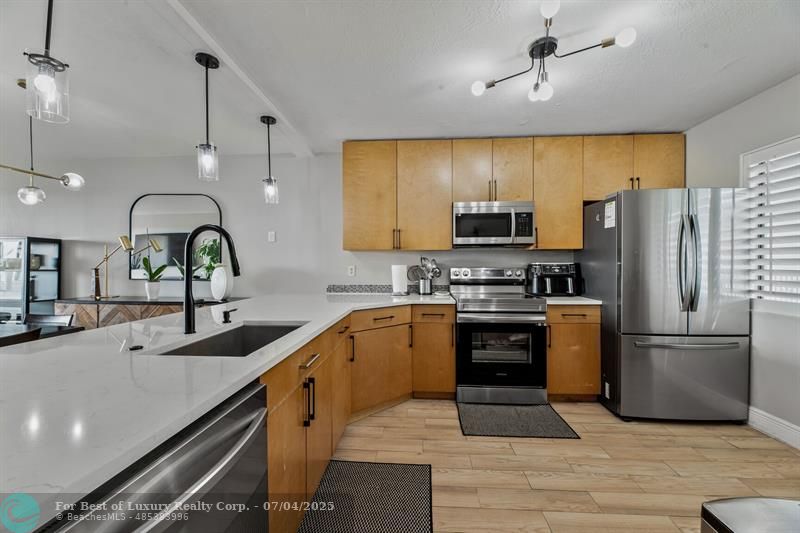 8020 Hampton Blvd Unit 504, North Lauderdale, Florida 33068 8020 Hampton Blvd Unit 504, North Lauderdale, Florida 33068