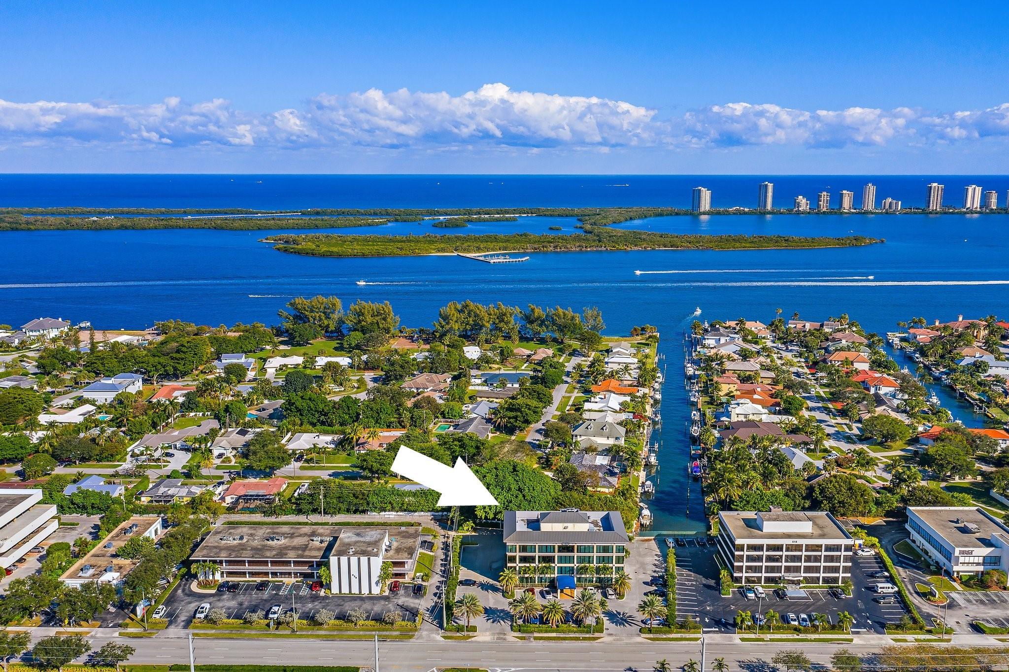630 Us-1, North Palm Beach, Florida 33408 630 Us-1, North Palm Beach, Florida 33408
