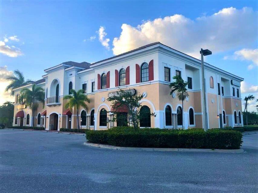 2100 Hillmoor Unit 101, Port Saint Lucie, Florida 34952 2100 Hillmoor Unit 101, Port Saint Lucie, Florida 34952