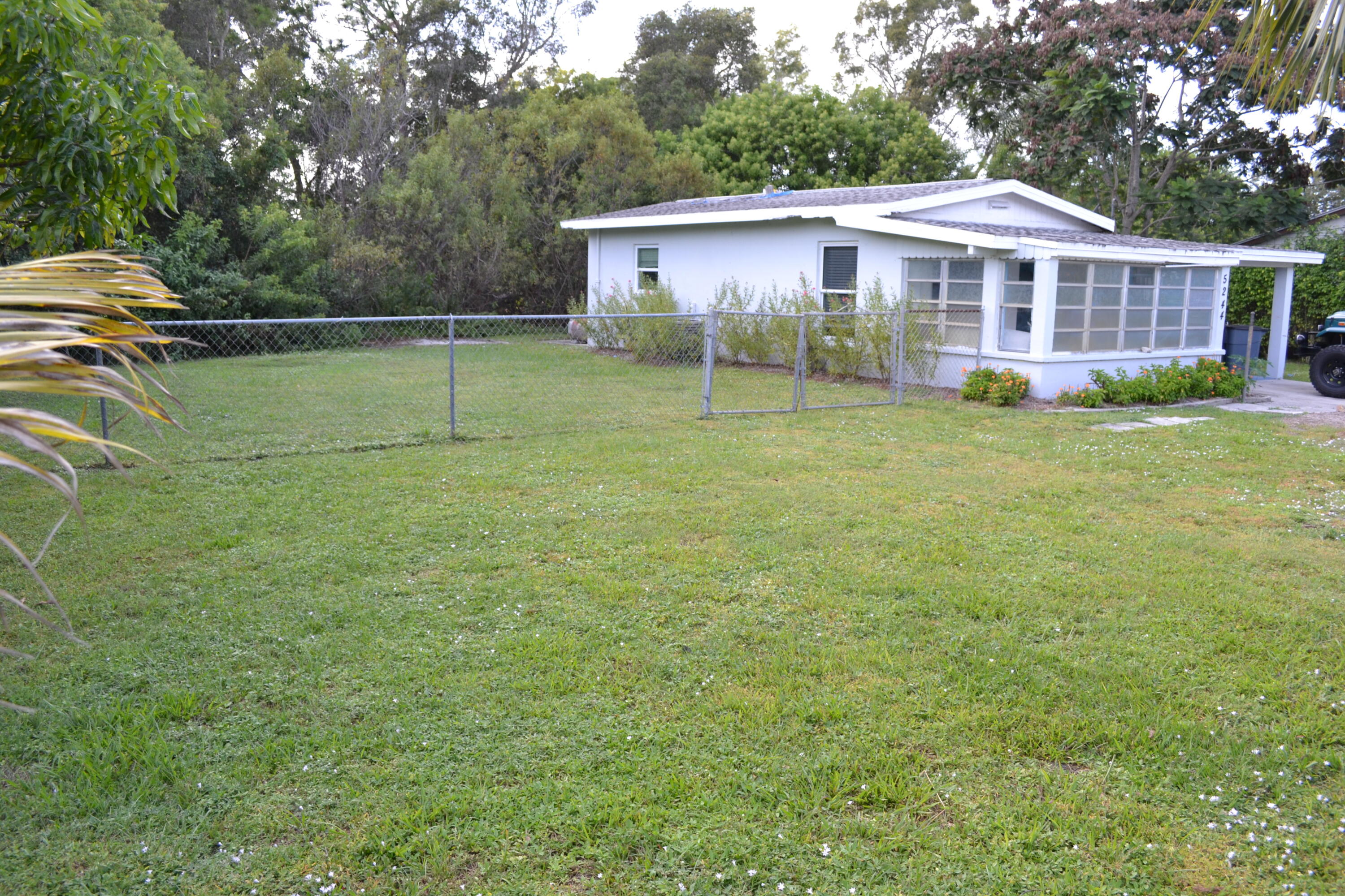 5244 SE Fairlane, Stuart, Florida 34997 5244 SE Fairlane, Stuart, Florida 34997