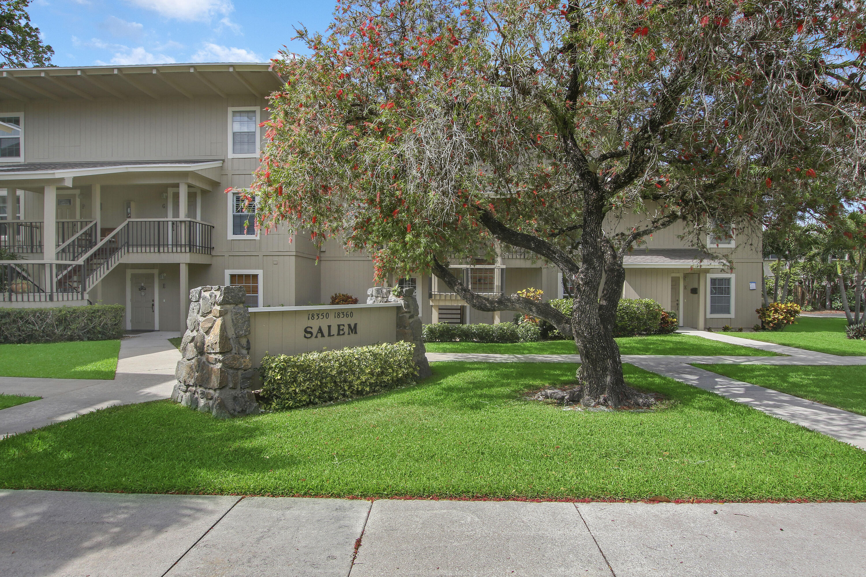 18350 SE Wood Haven Unit H, Jupiter, Florida 33469 18350 SE Wood Haven Unit H, Jupiter, Florida 33469