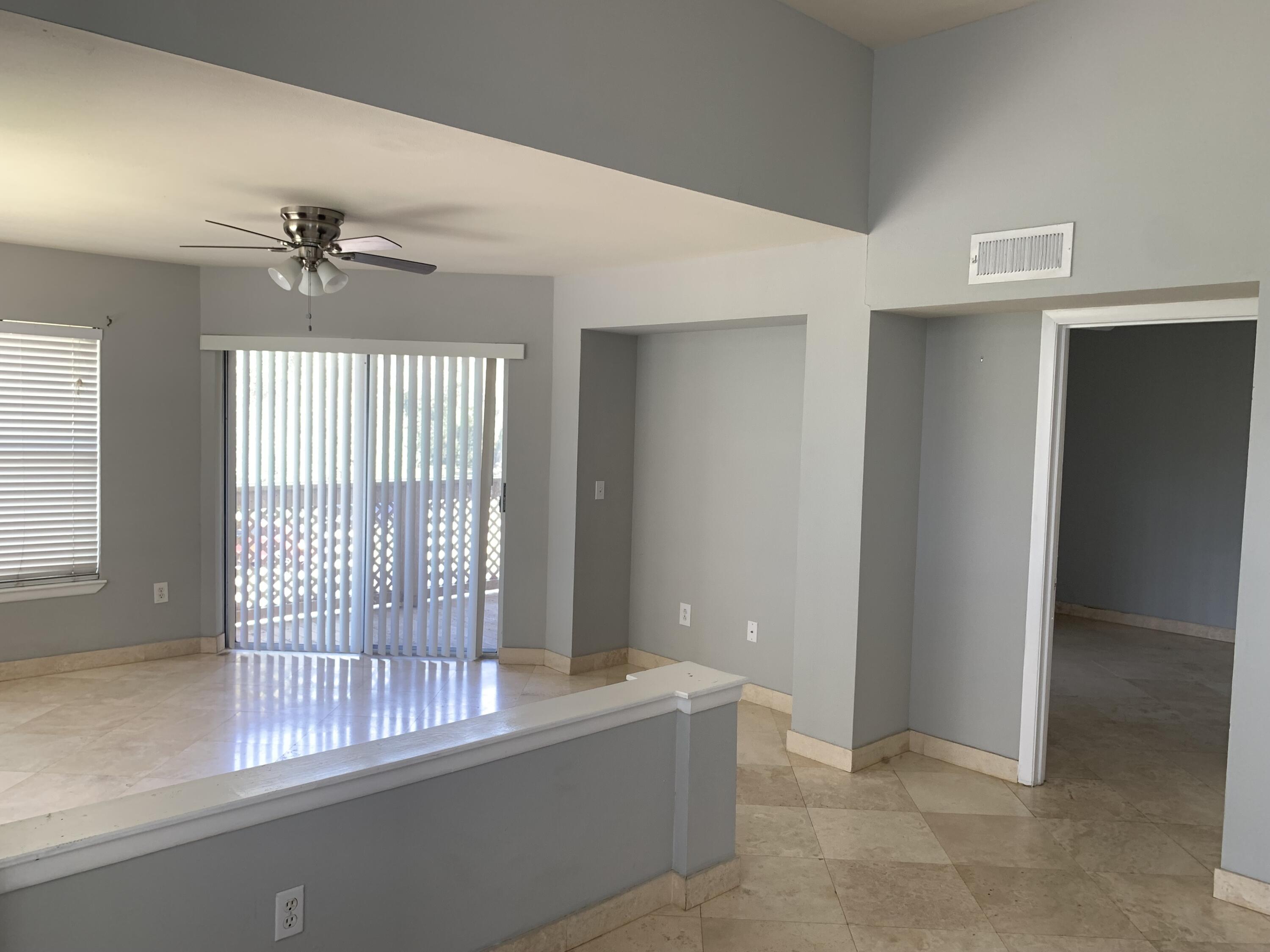 4823 Via Palm Lake Unit 1313, West Palm Beach, Florida 33417