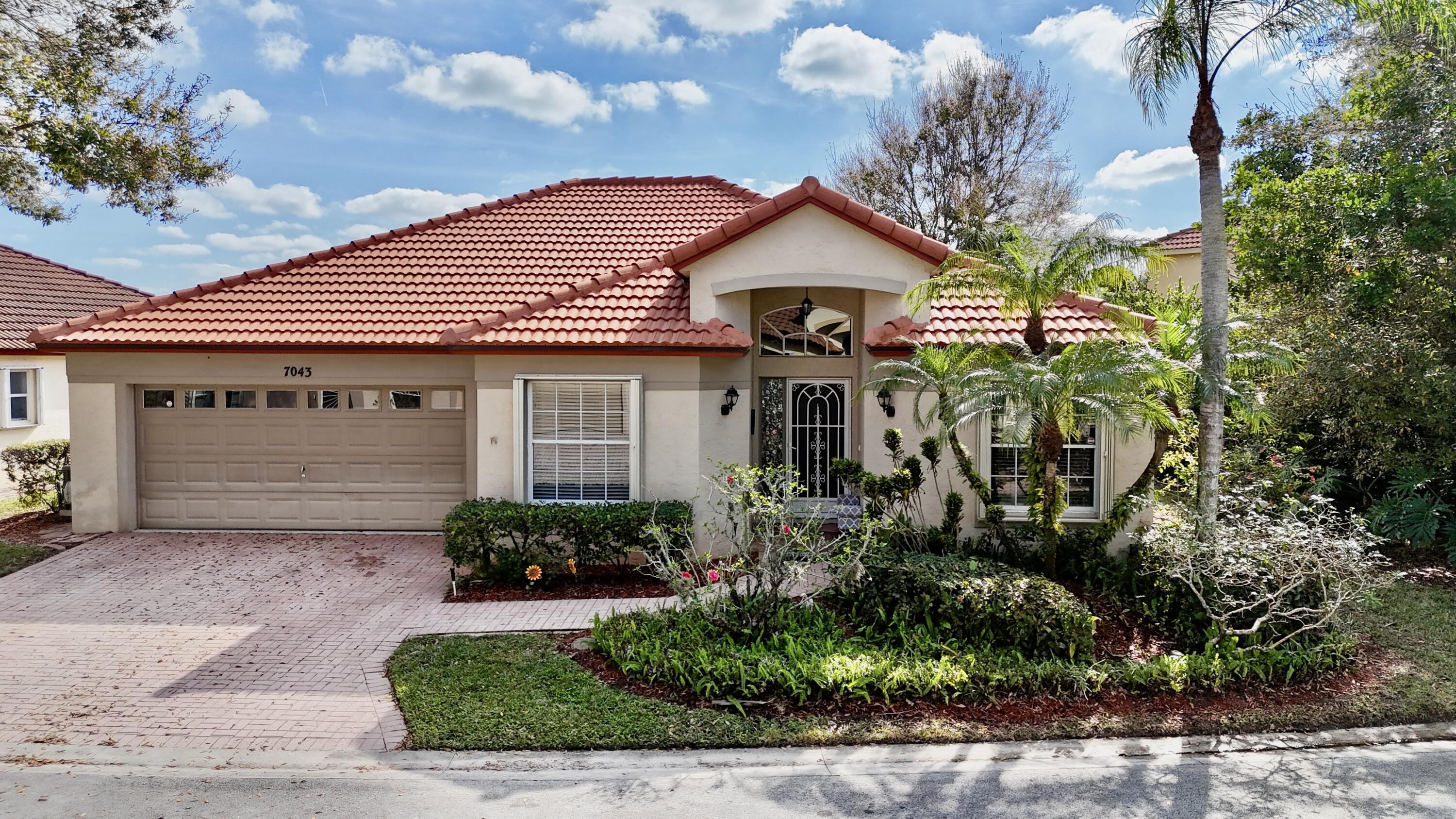 7043 Galleon, Riviera Beach, Florida 33418 7043 Galleon, Riviera Beach, Florida 33418