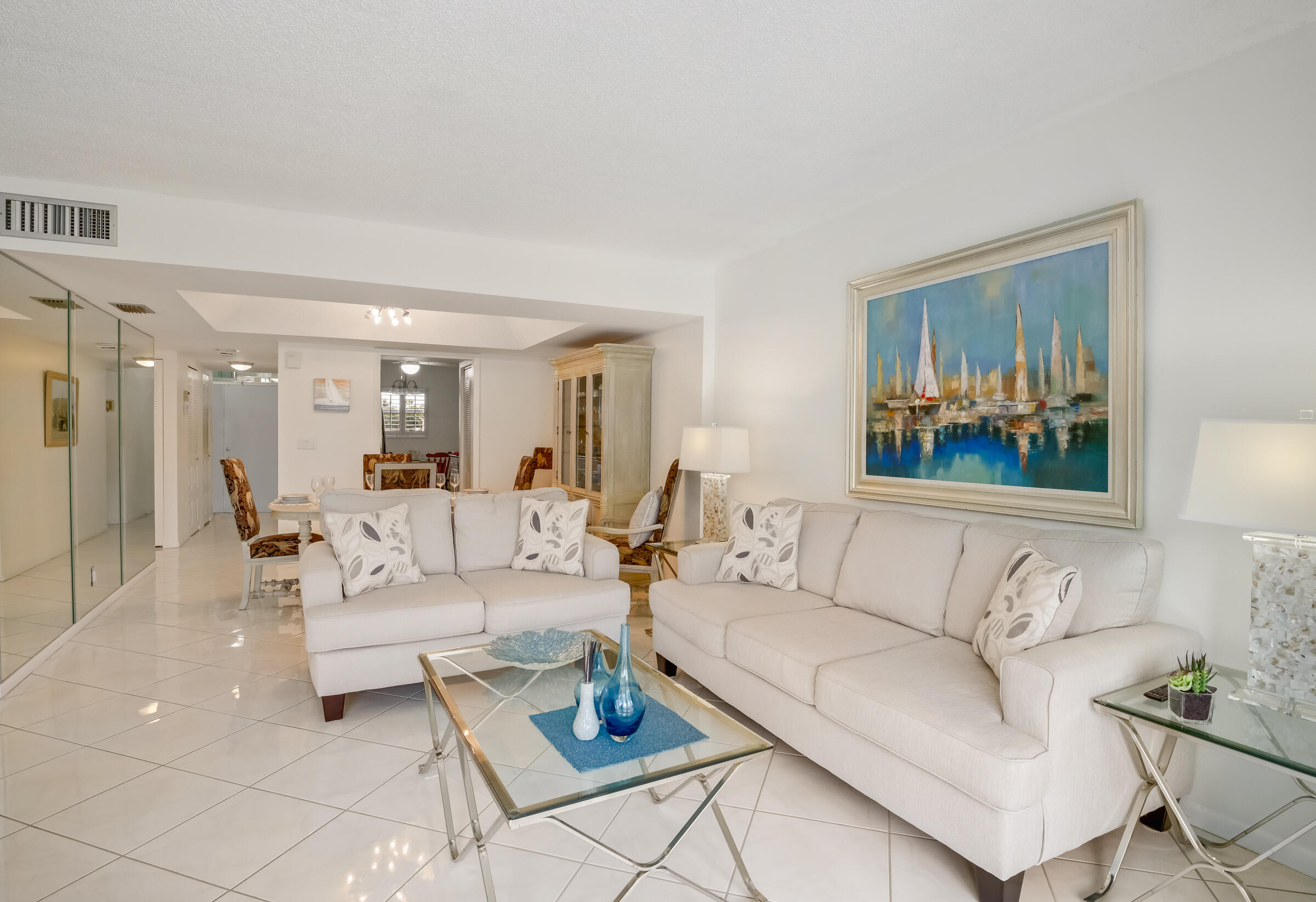 6850 10th Unit 206, Lake Worth, Florida 33467 6850 10th Unit 206, Lake Worth, Florida 33467