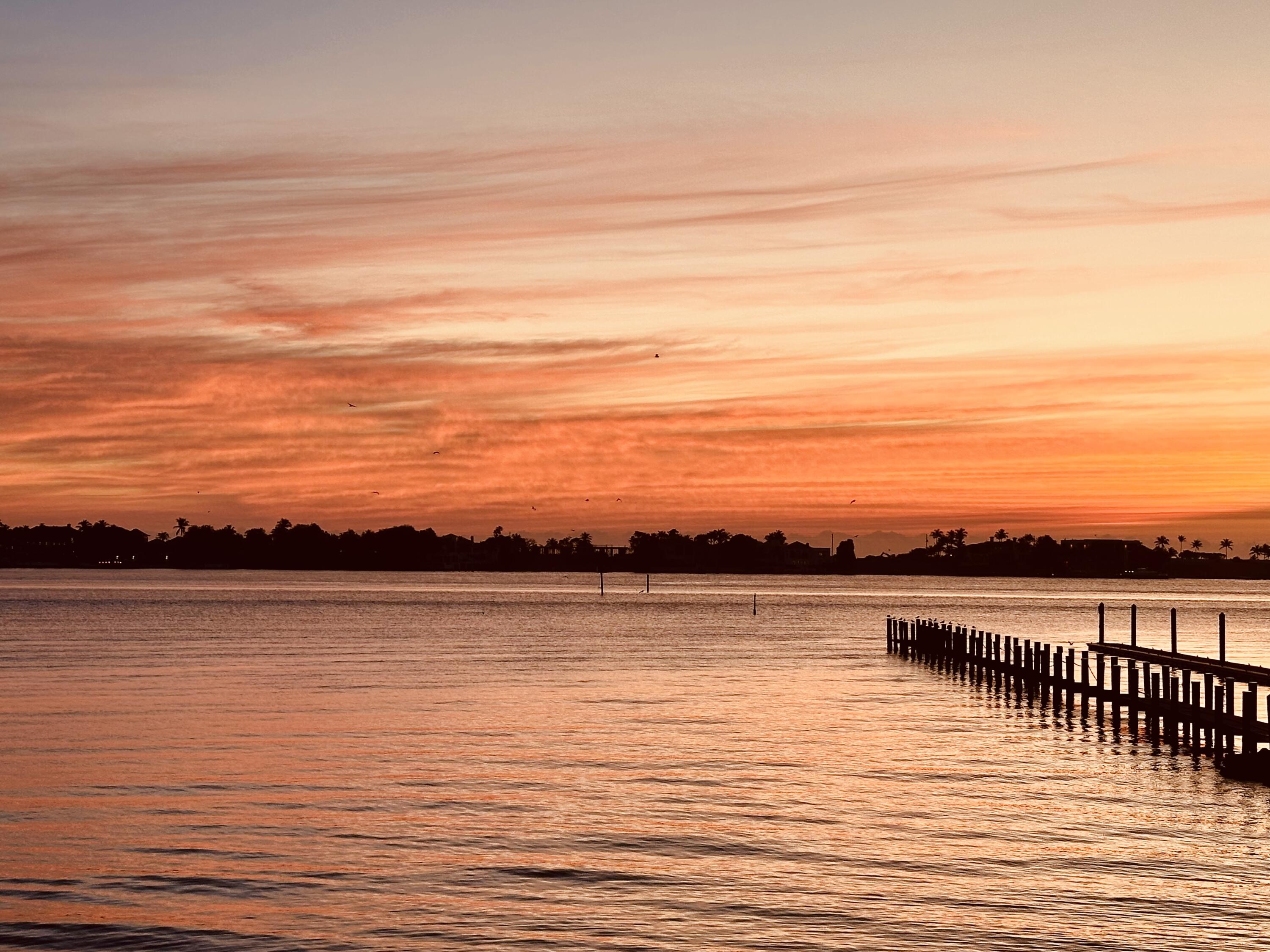 32 Lakeshore Unit , Hypoluxo, Florida 33462