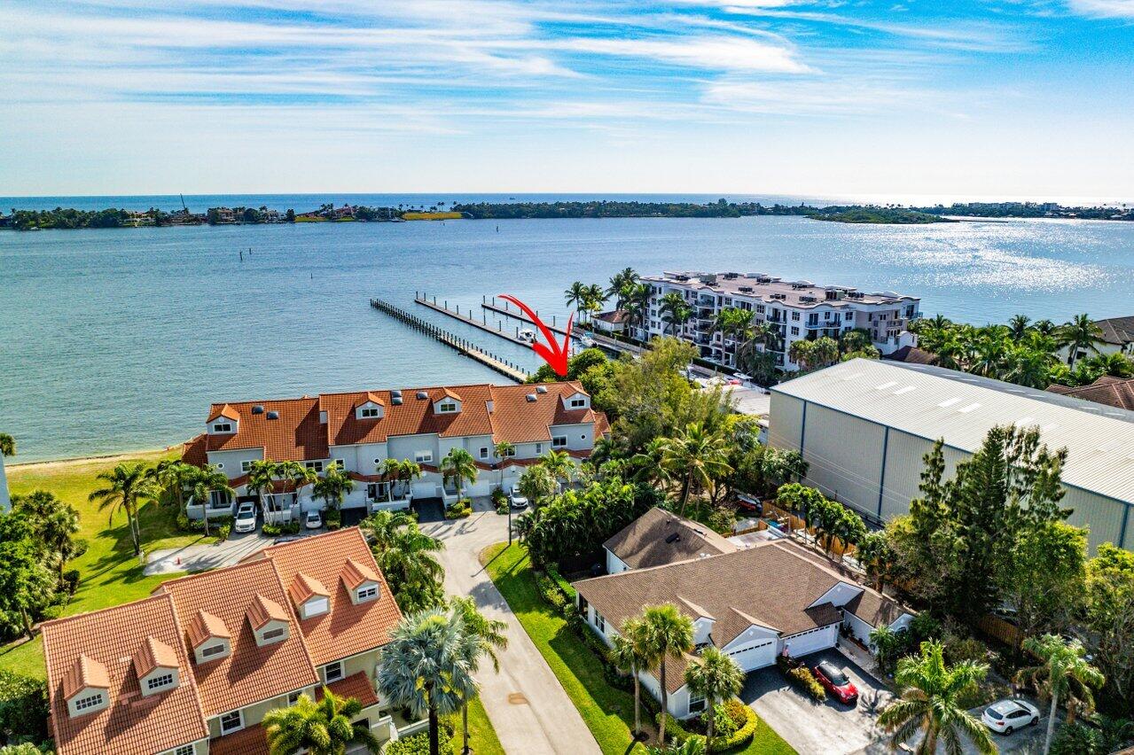 31 Lakeshore Unit , Hypoluxo, Florida 33462