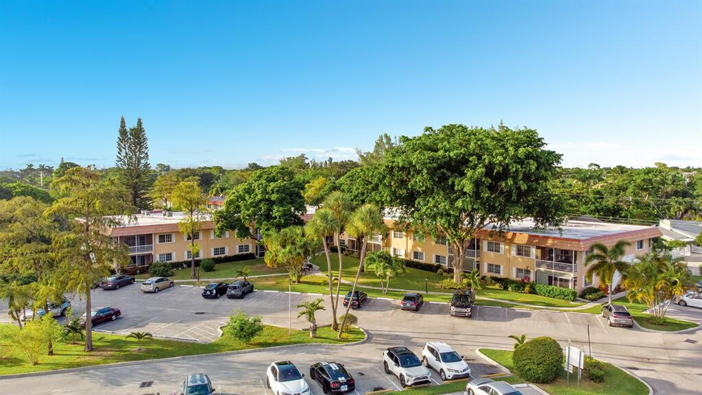 1951 2nd Unit 216, Wilton Manors, Florida 33305 1951 2nd Unit 216, Wilton Manors, Florida 33305