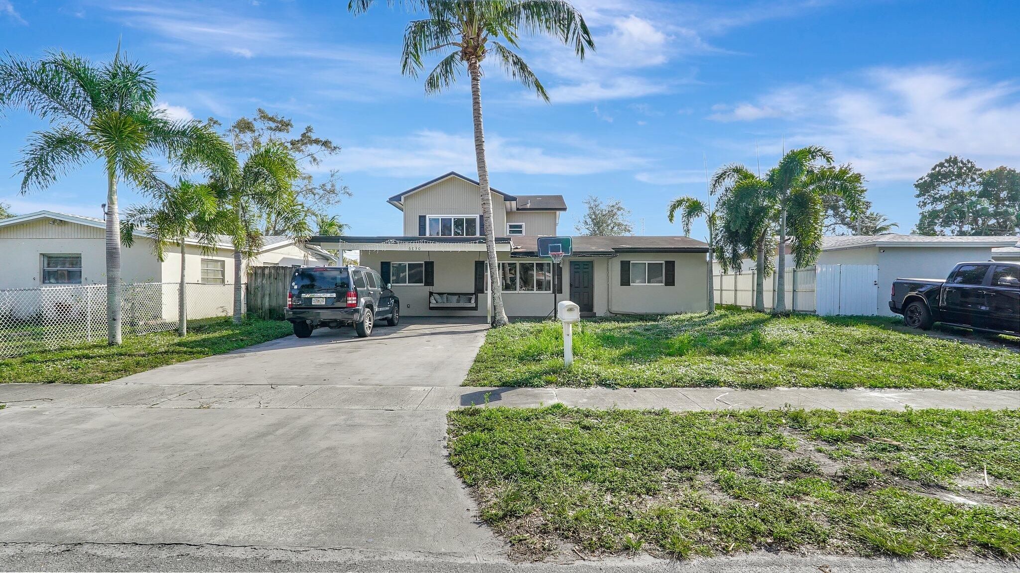 6830 Simms, Hollywood, Florida 33024