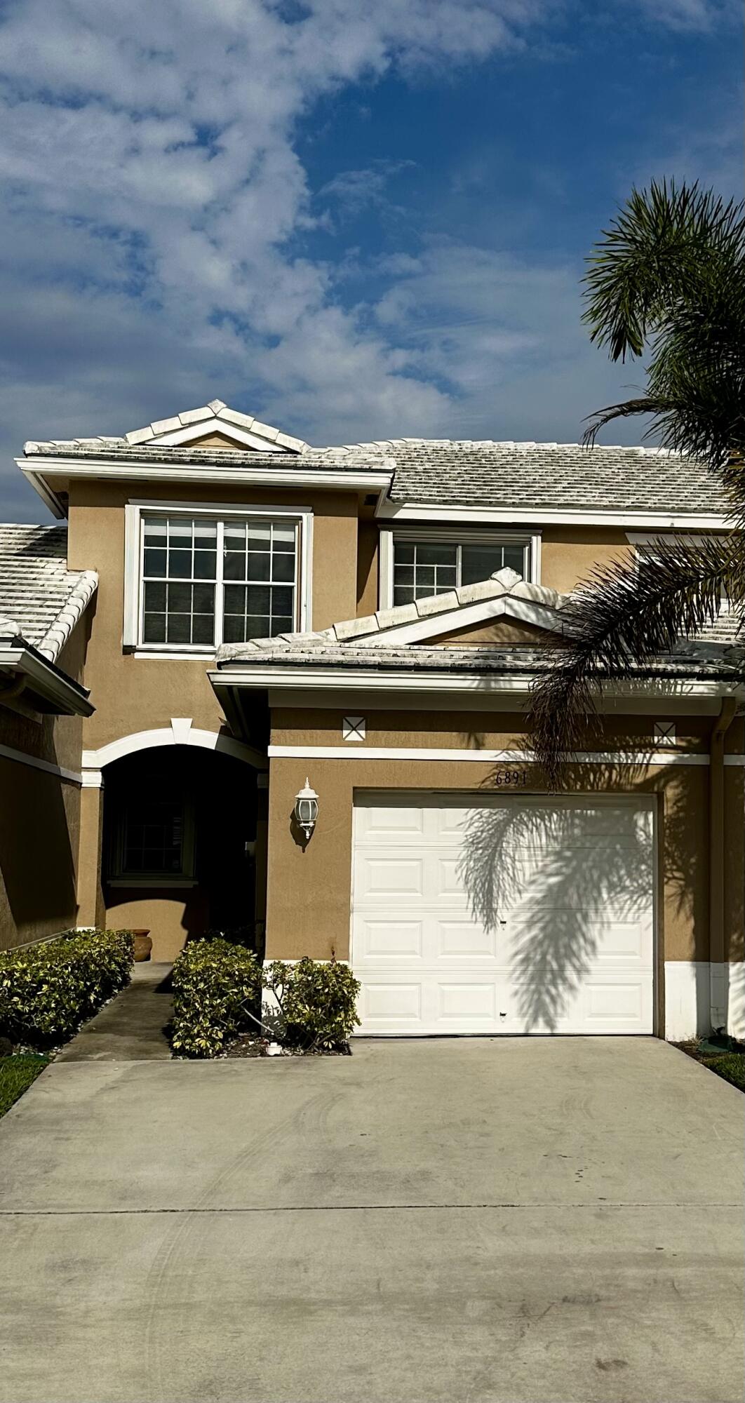 6891 Blue Skies Unit , Lake Worth, Florida 33463