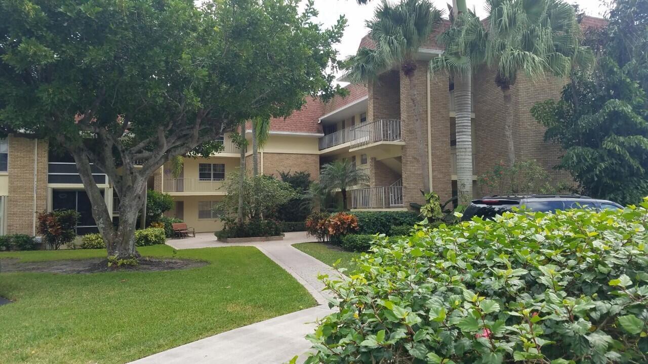 5570 Tamberlane Unit 331, Palm Beach Gardens, Florida 33418 5570 Tamberlane Unit 331, Palm Beach Gardens, Florida 33418