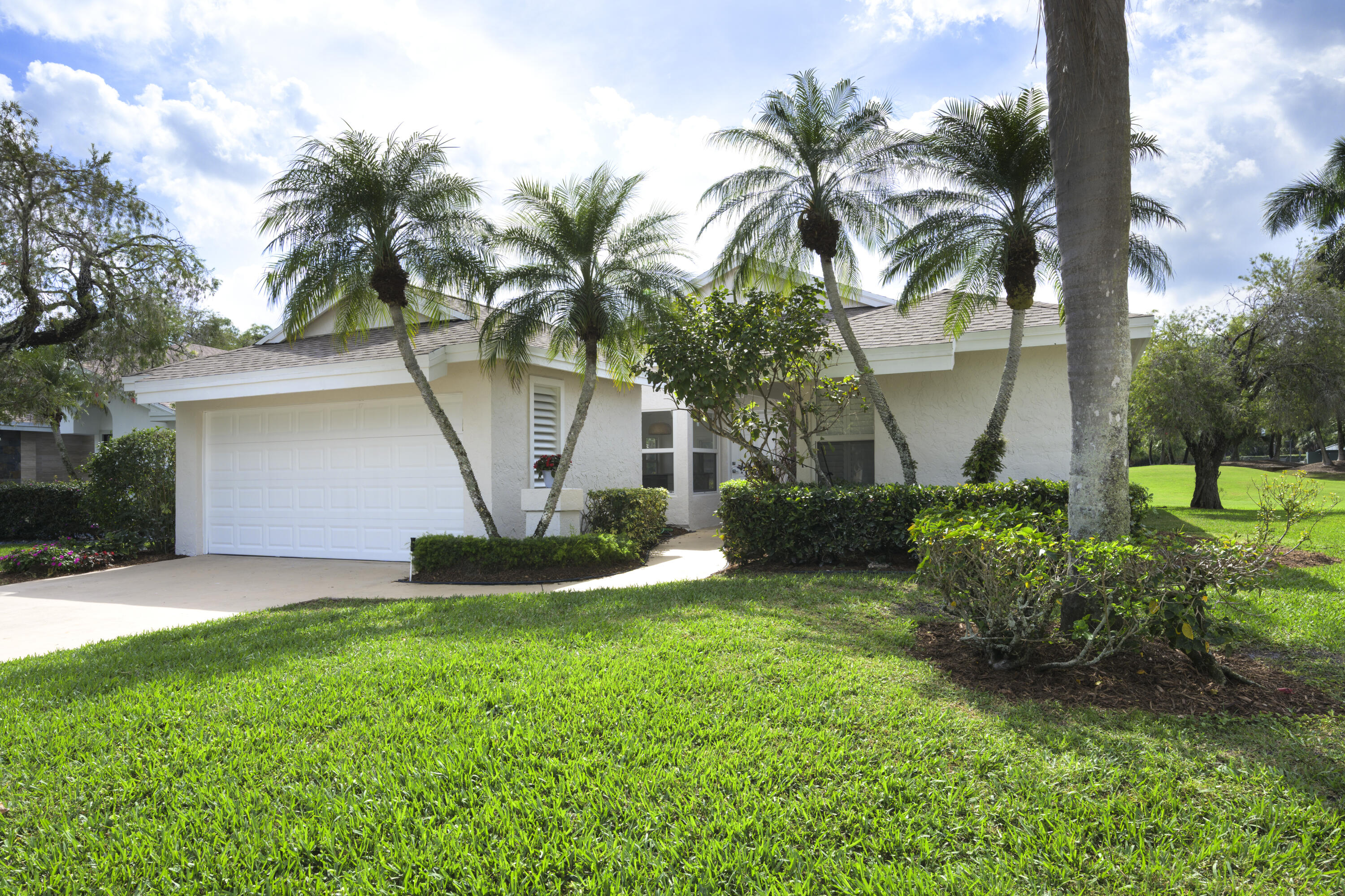 6890 Touchstone, Palm Beach Gardens, Florida 33418 6890 Touchstone, Palm Beach Gardens, Florida 33418