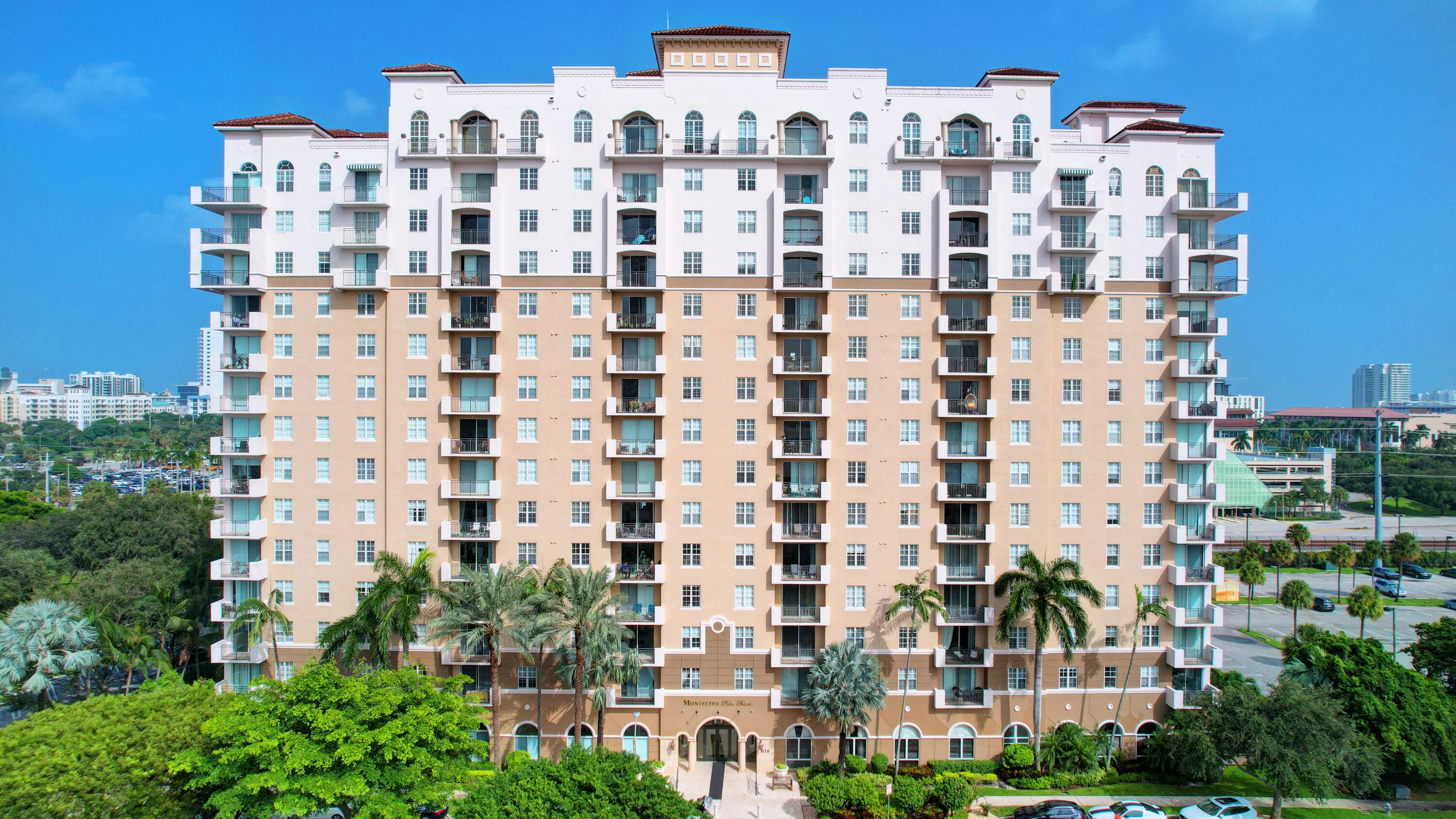 616 Clearwater Park Unit 907, West Palm Beach, Florida 33401