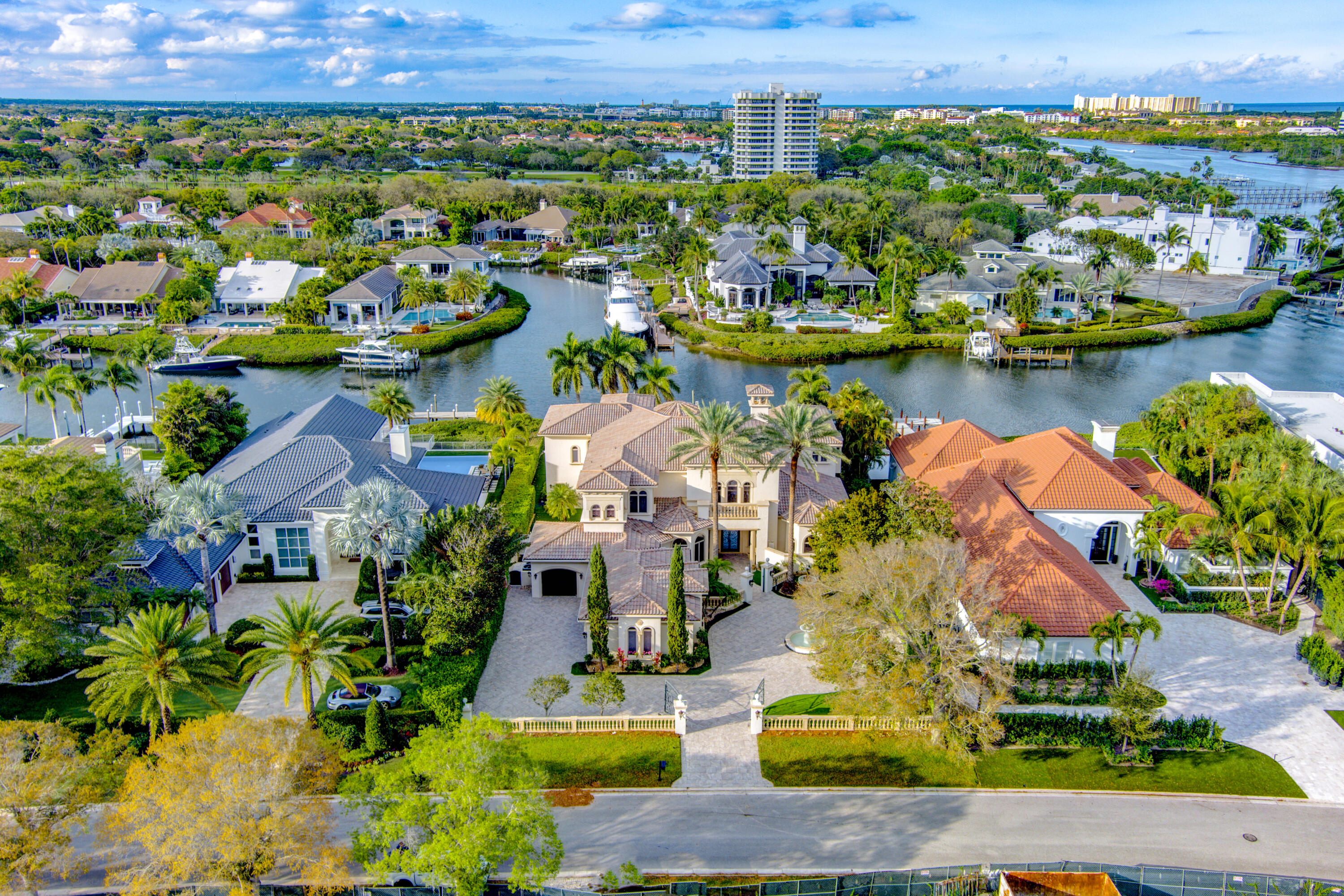 166 Spyglass, Jupiter, Florida 33477