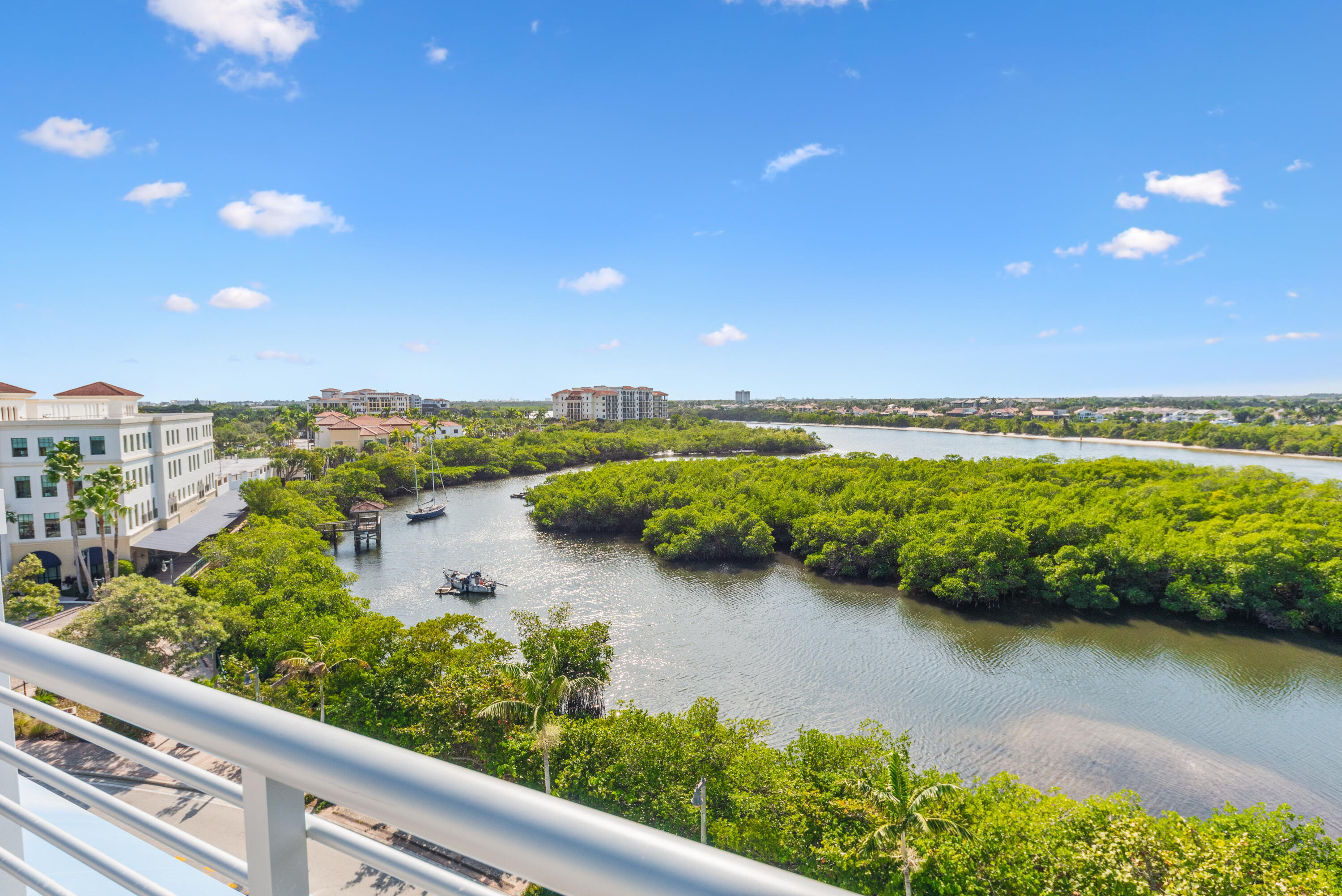 1 Coastal Unit 303, Jupiter, Florida 33477 1 Coastal Unit 303, Jupiter, Florida 33477