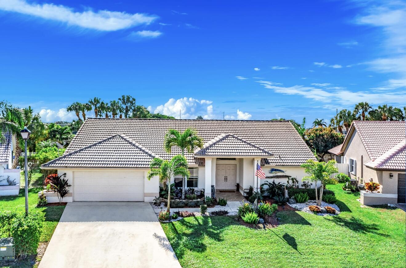 6766 Blue Bay, Lake Worth, Florida 33467 6766 Blue Bay, Lake Worth, Florida 33467
