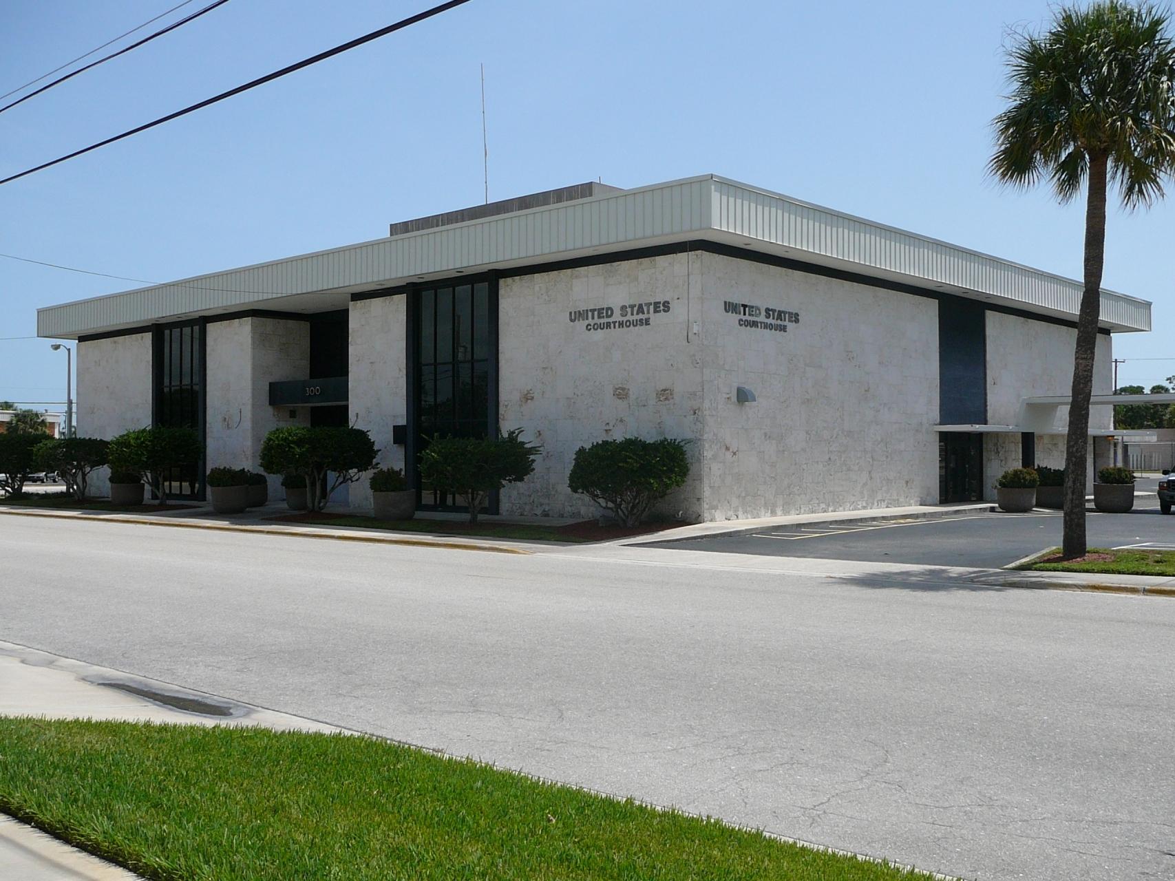 300 6th Unit , Fort Pierce, Florida 34950 300 6th Unit , Fort Pierce, Florida 34950