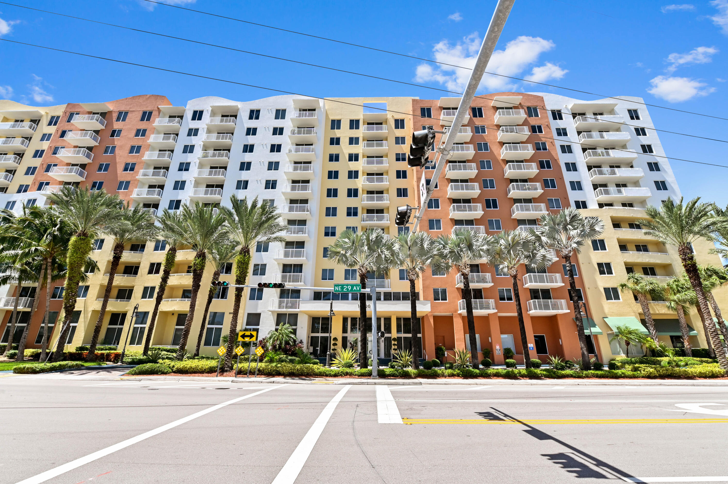 18800 29th Unit 816, Aventura, Florida 33180